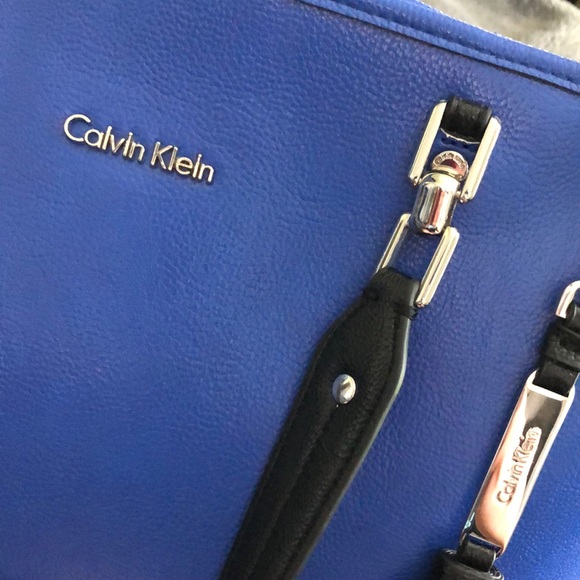 Calvin Klein Color Block Purse Blue and Black - Picture 2 of 8